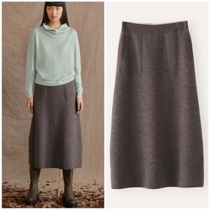 Poetry long wool skirt with raised hem on the back Sz 6